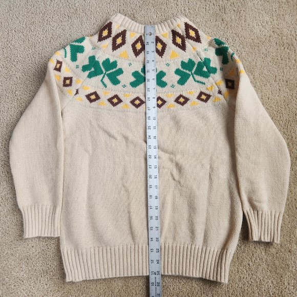 NEW Shamrock Clover Fair Isle Sweater PRICE FIRM - Picture 3 of 8